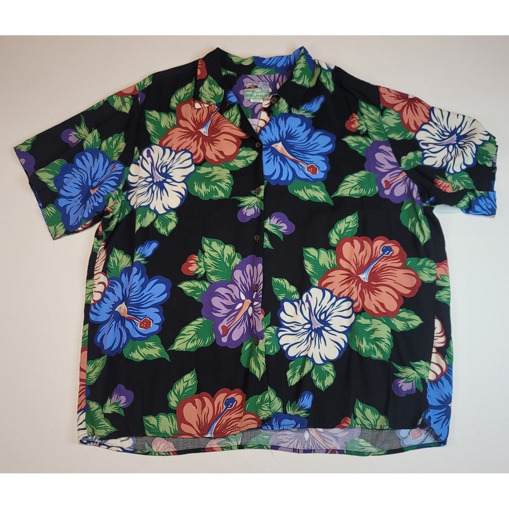 Vintage Reyn Spooner Hawaiian Shirt Womens Large. 100% Spun Rayon Floral